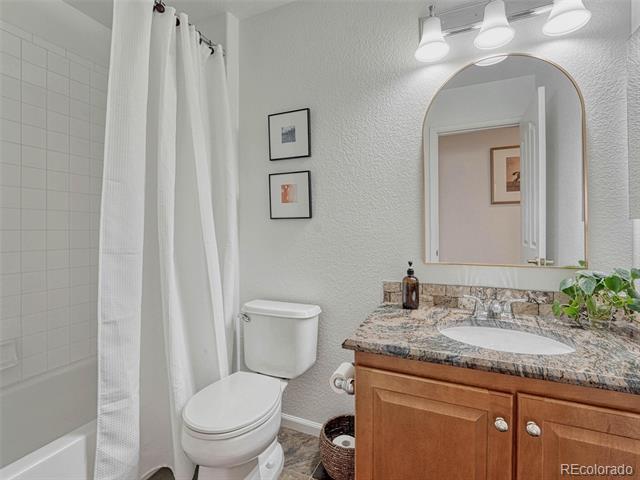 14231 E Napa Place Unit: 2B