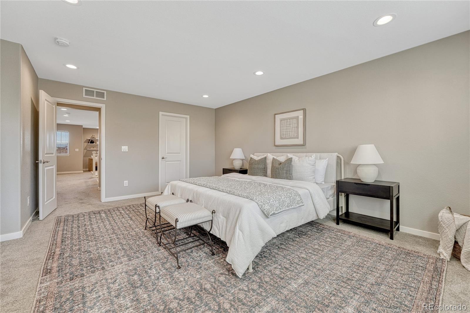 10122 Tall Oaks Street