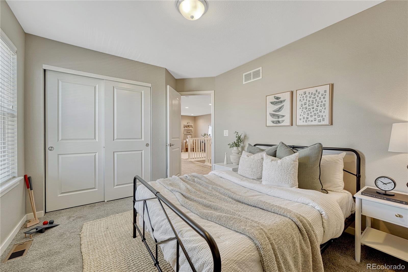 10122 Tall Oaks Street