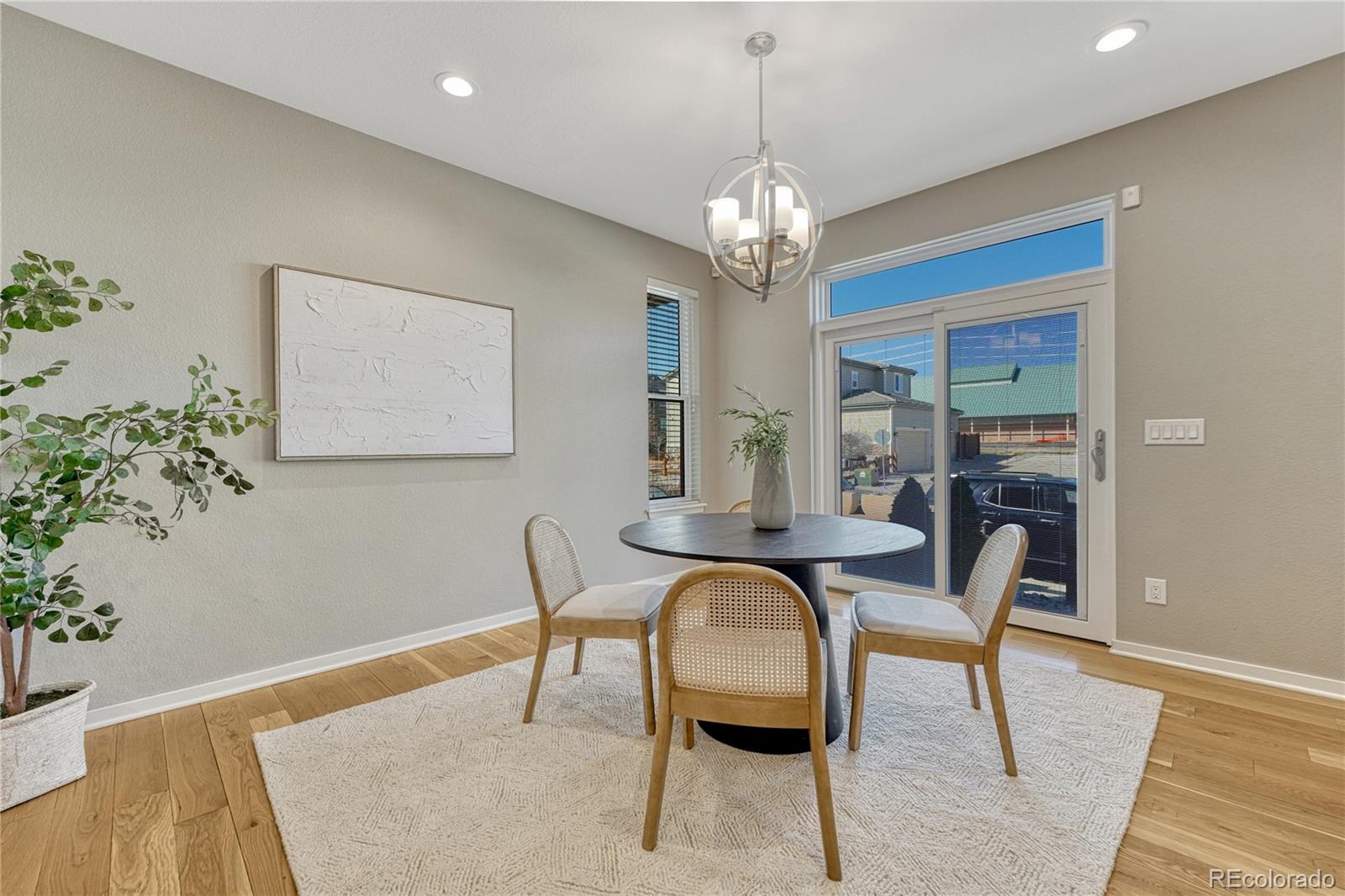 10122 Tall Oaks Street