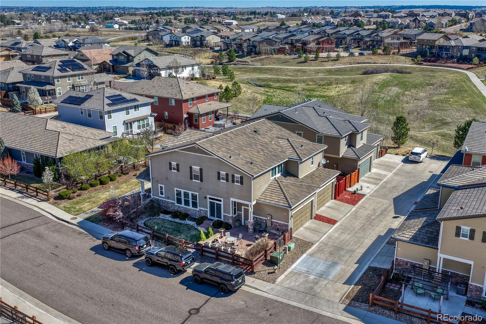 10122 Tall Oaks Street