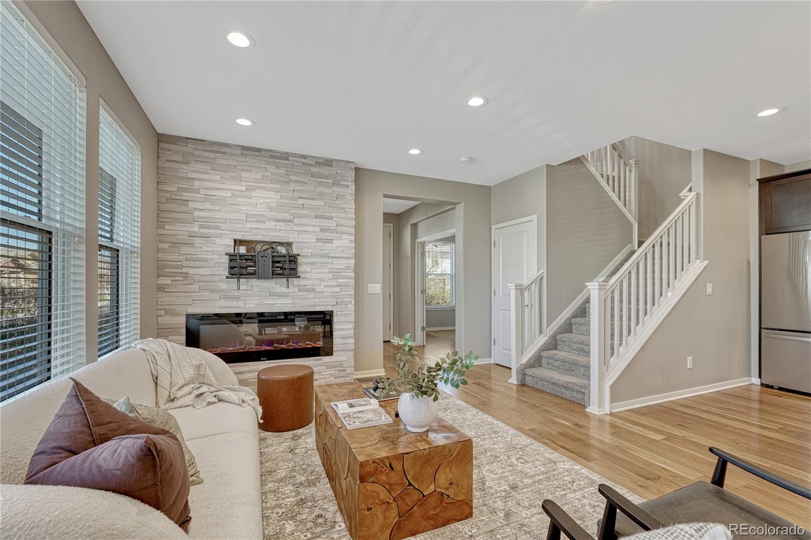 10122 Tall Oaks Street