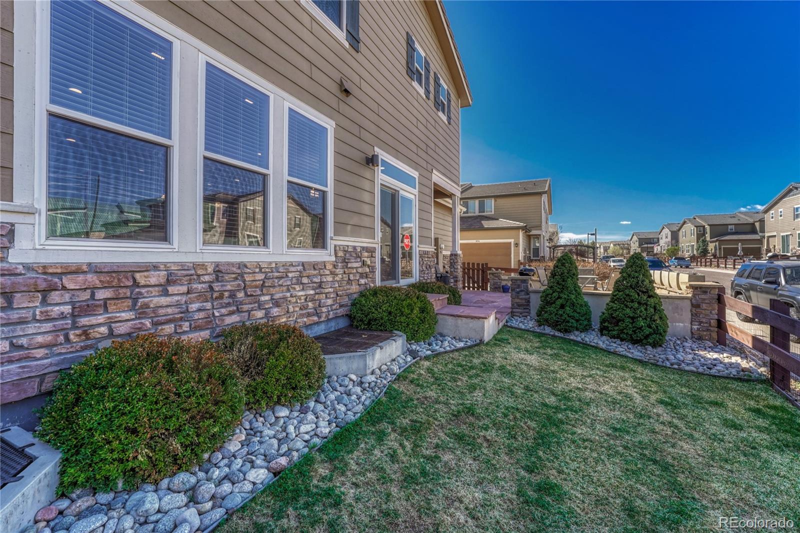 10122 Tall Oaks Street