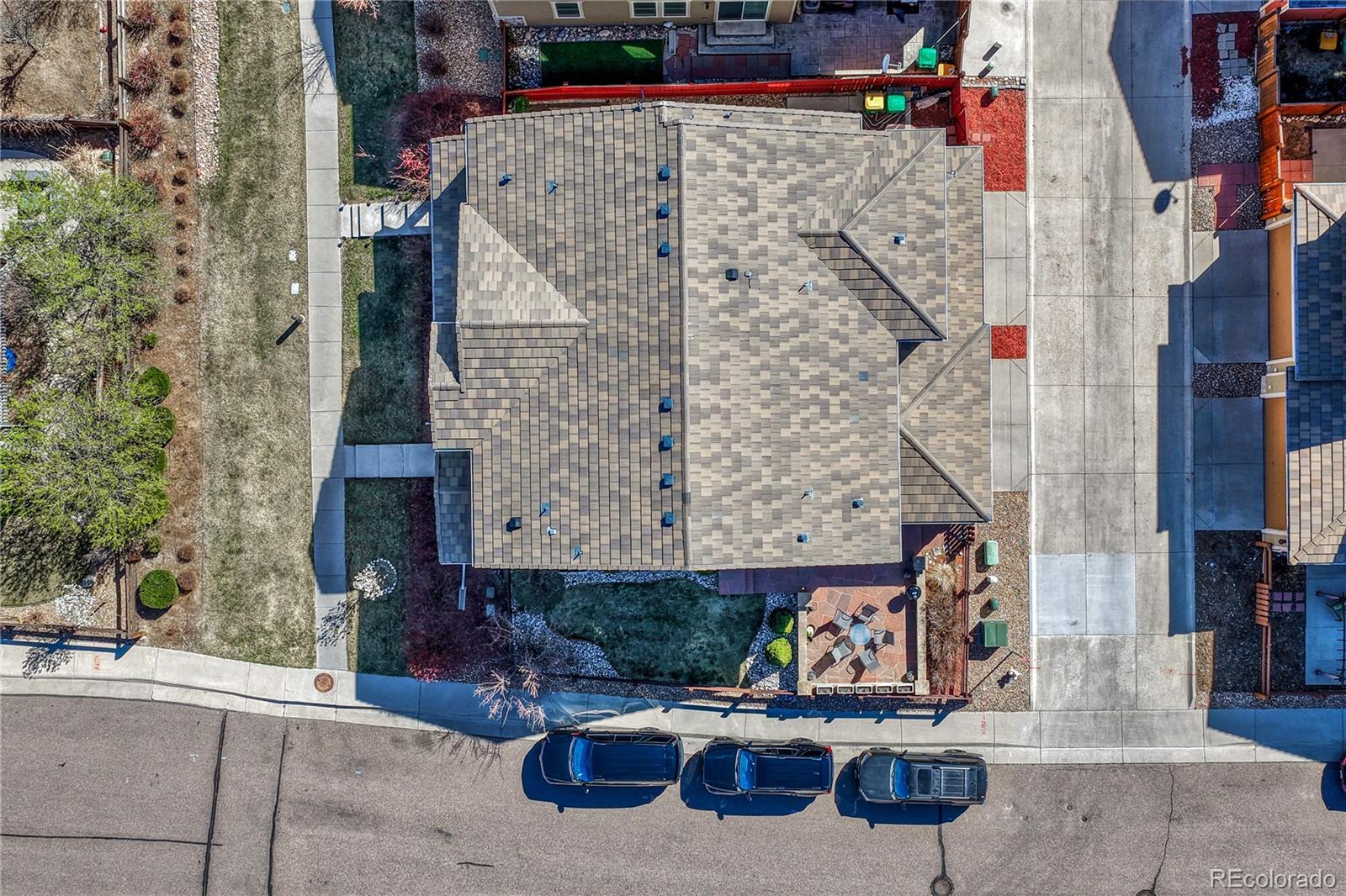 10122 Tall Oaks Street