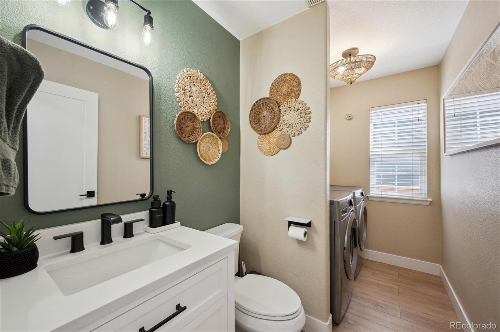 1099 Thornbury Place