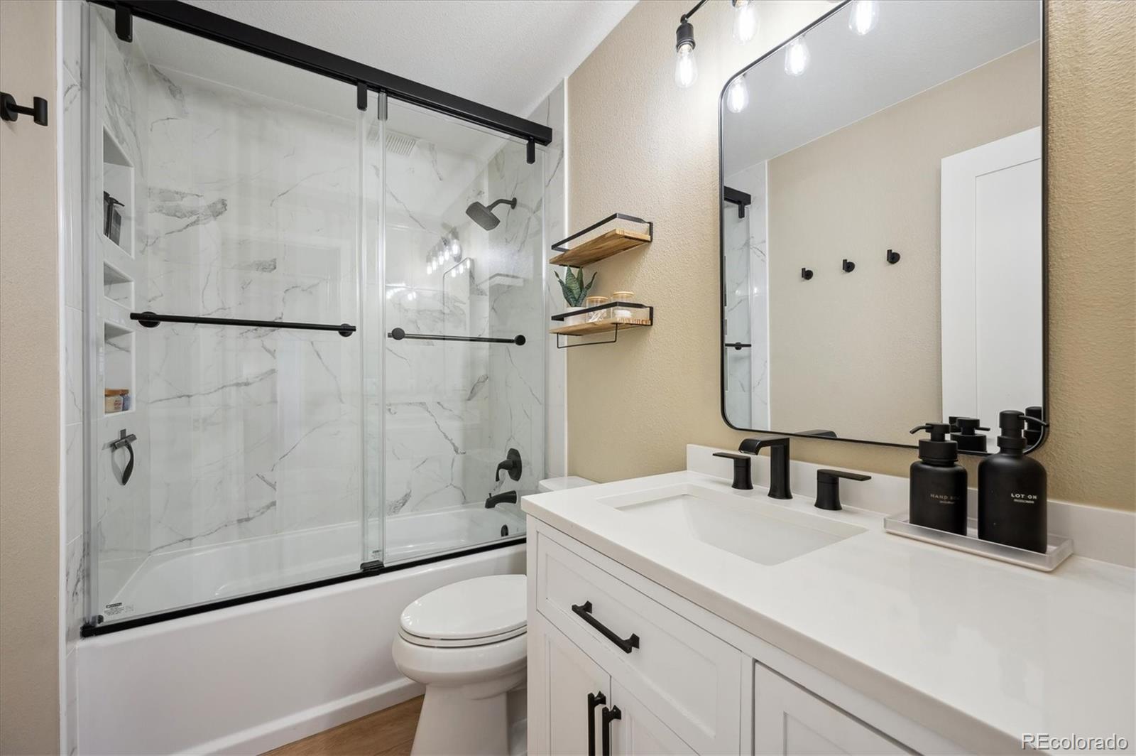 1099 Thornbury Place