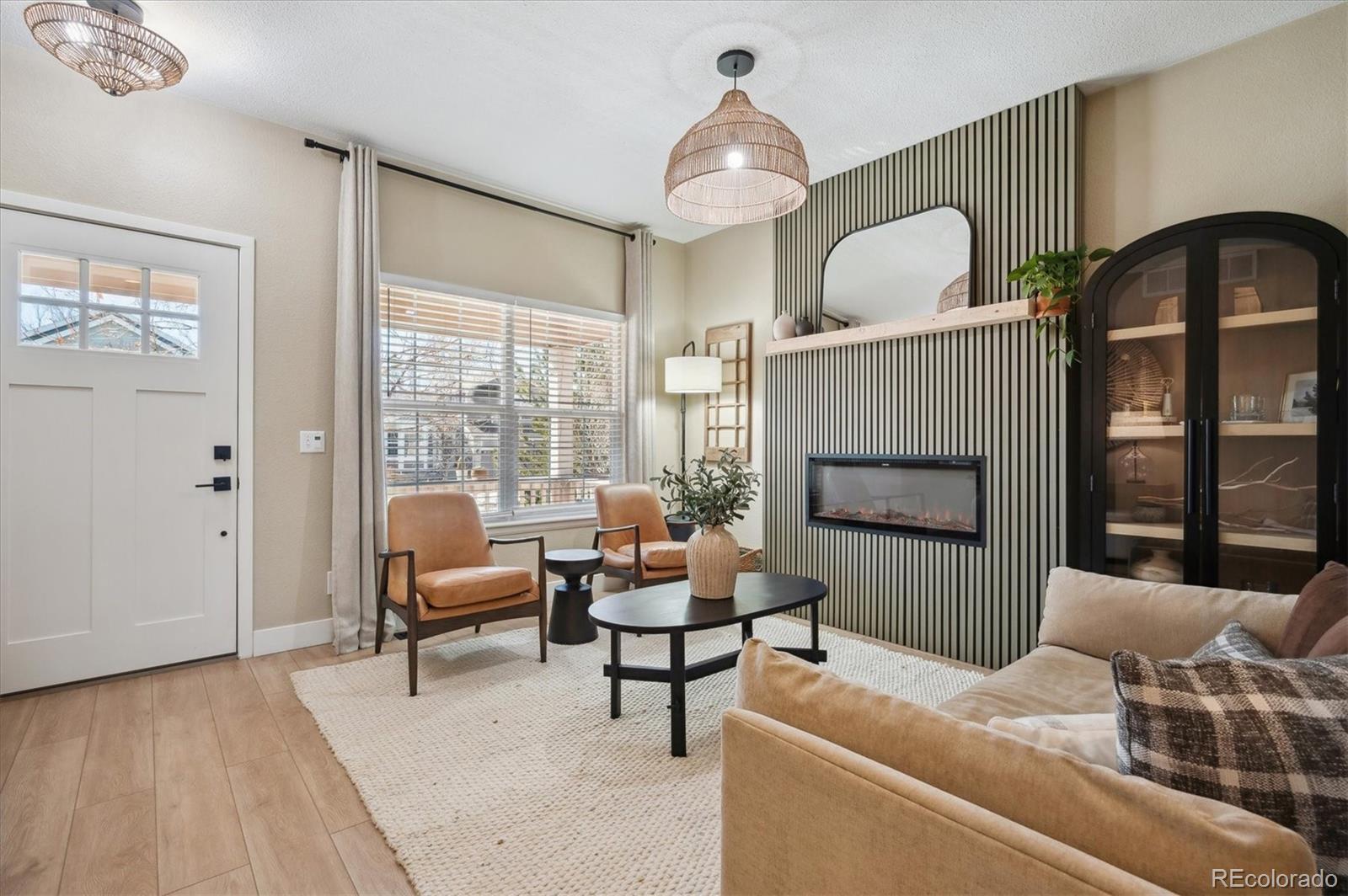 1099 Thornbury Place