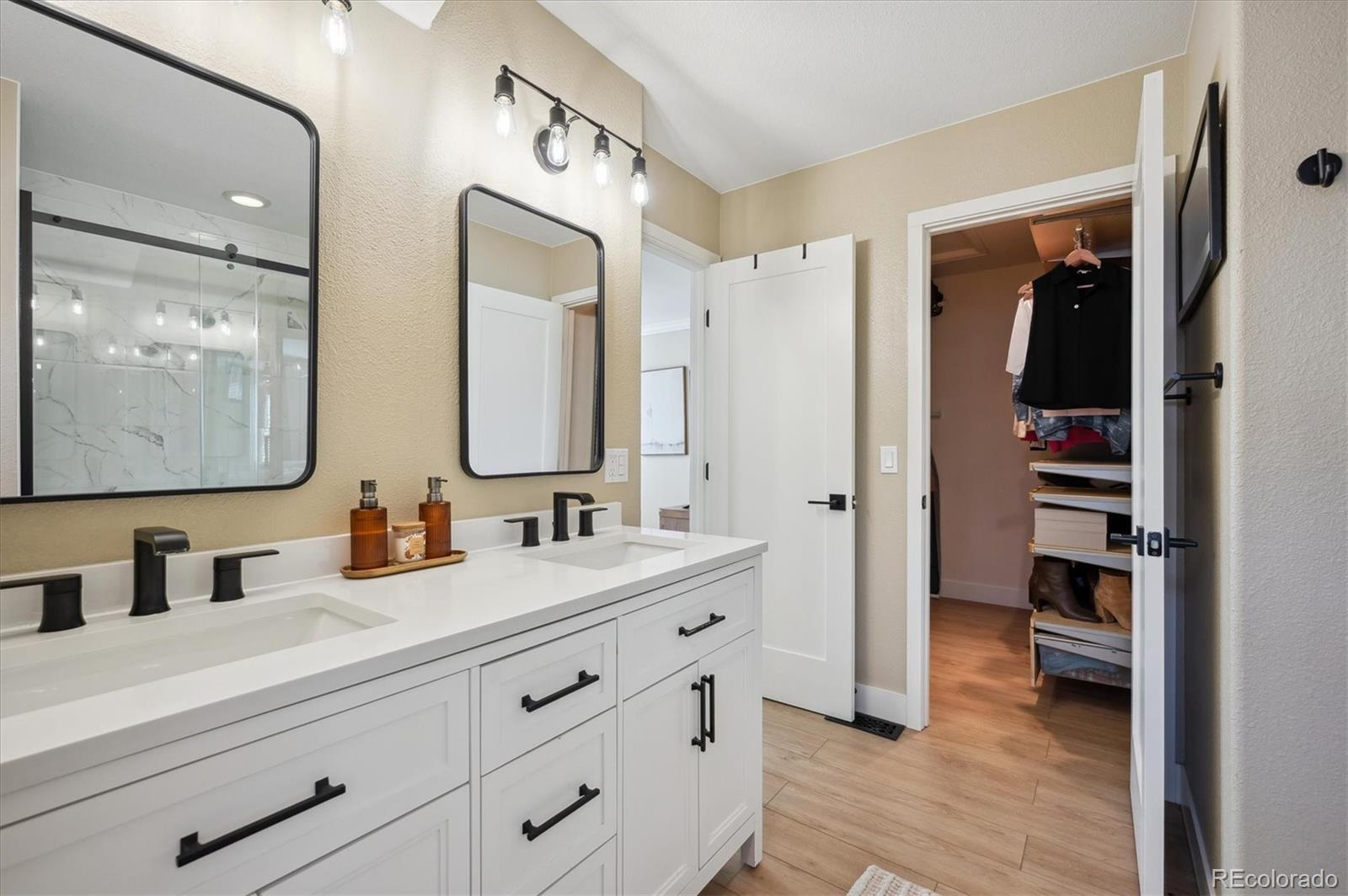 1099 Thornbury Place