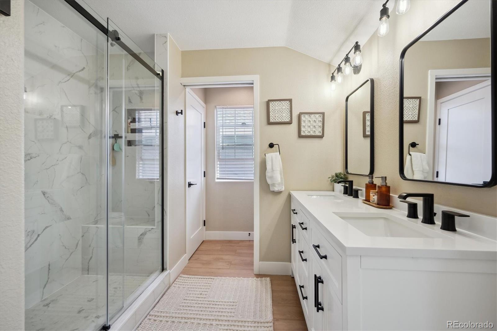 1099 Thornbury Place