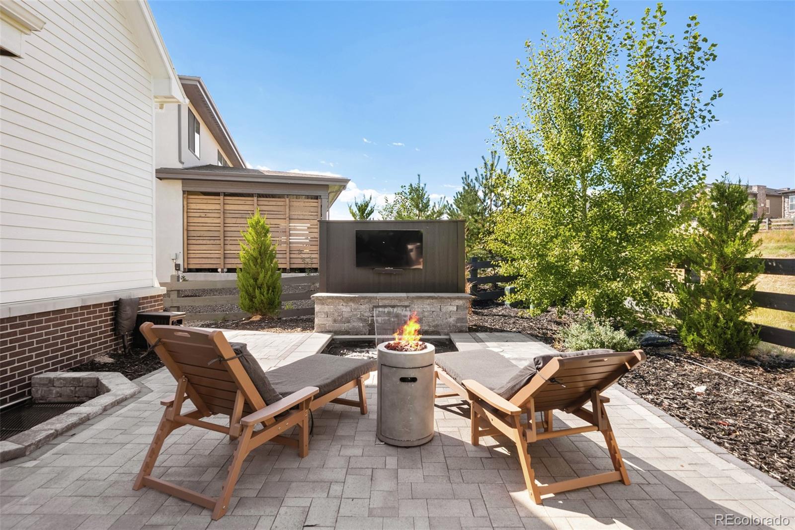 6589 Canyonpoint Road