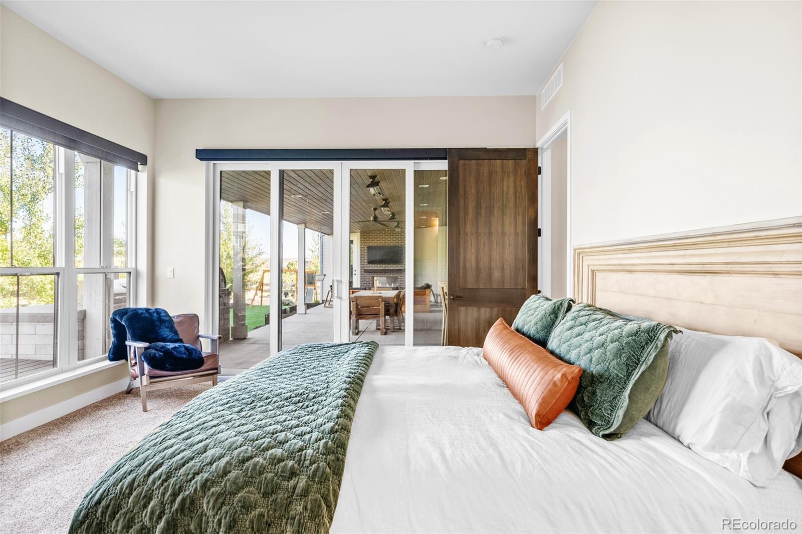 6589 Canyonpoint Road