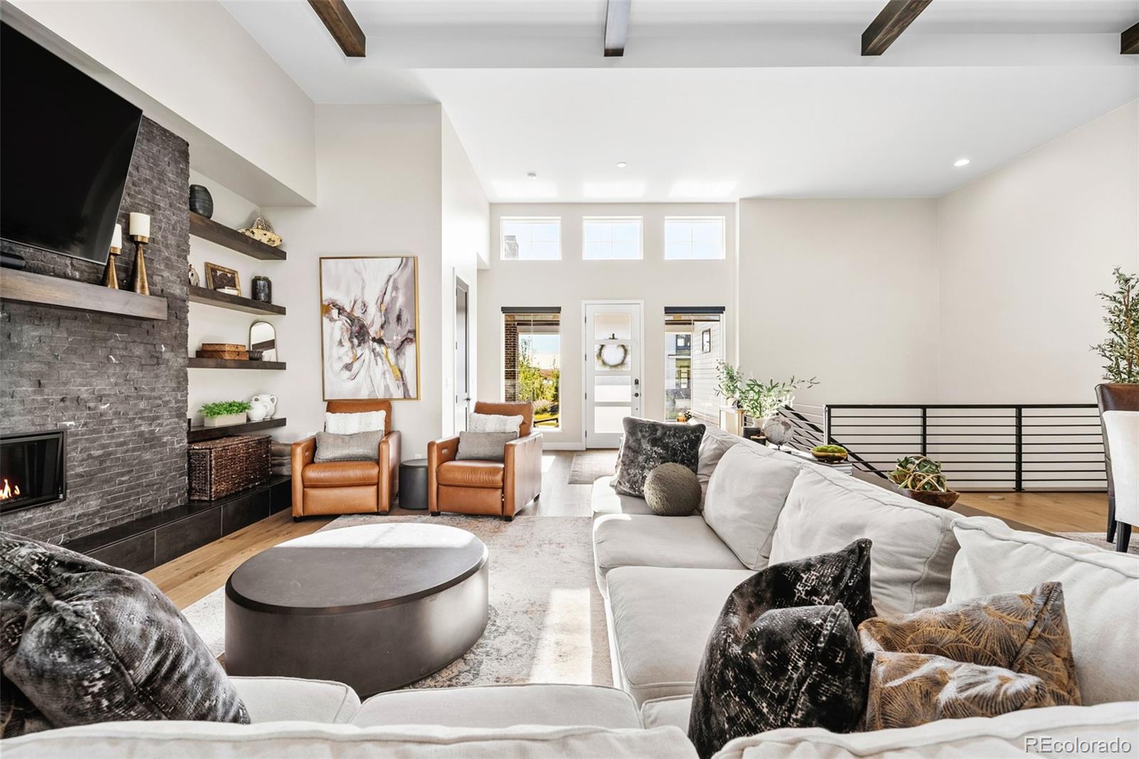 6589 Canyonpoint Road