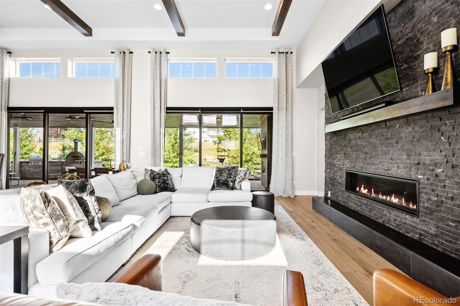 6589 Canyonpoint Road