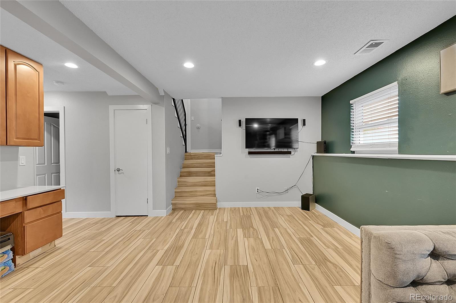 1922 Danube Way