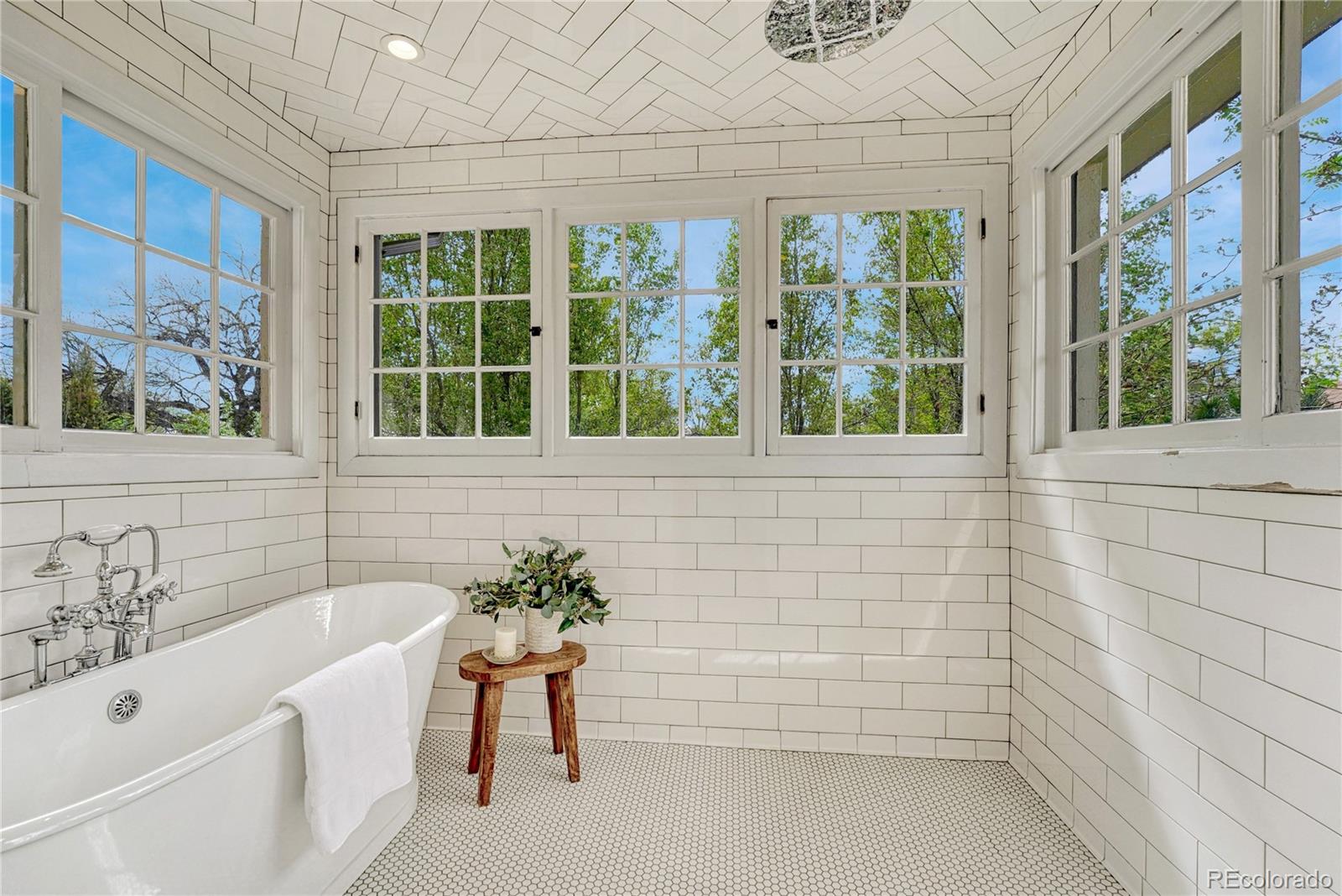 777 N Williams Street