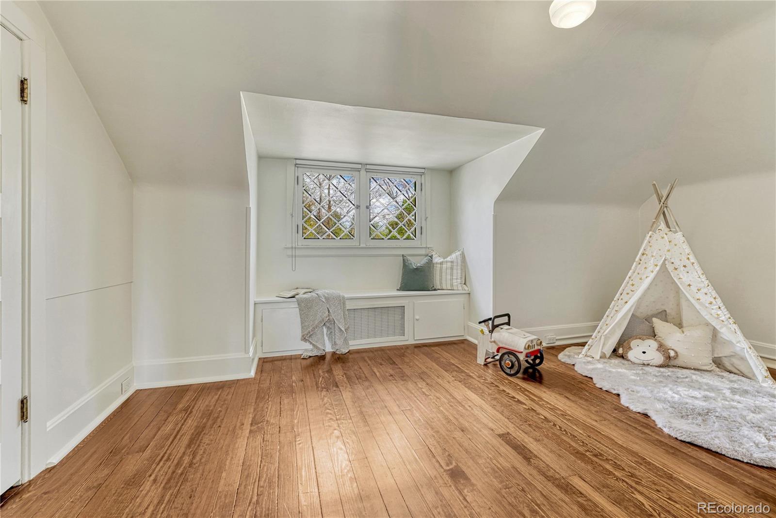 777 N Williams Street