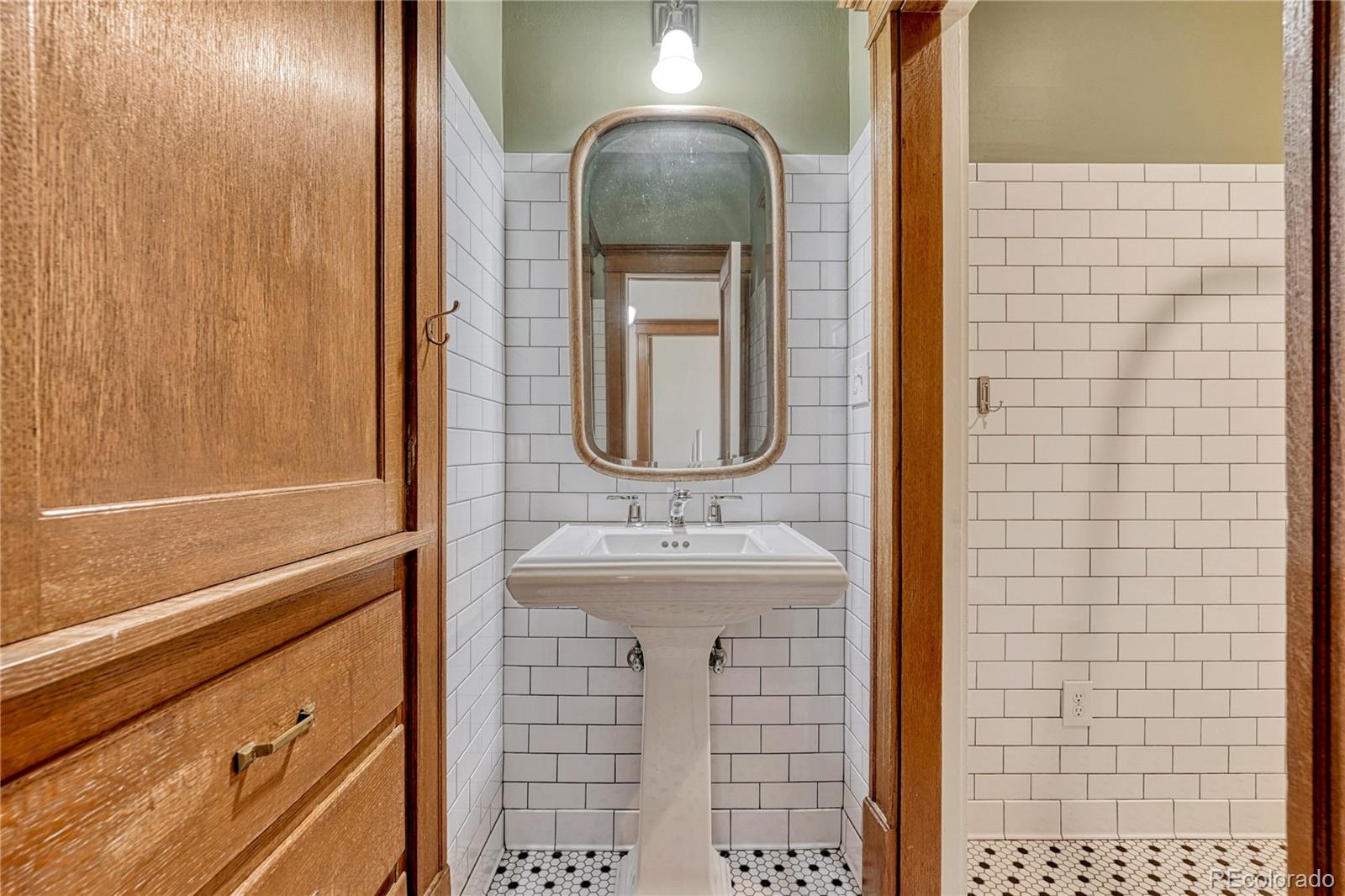 777 N Williams Street