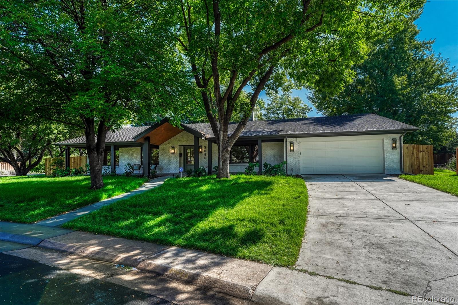 3080 E Flora Place