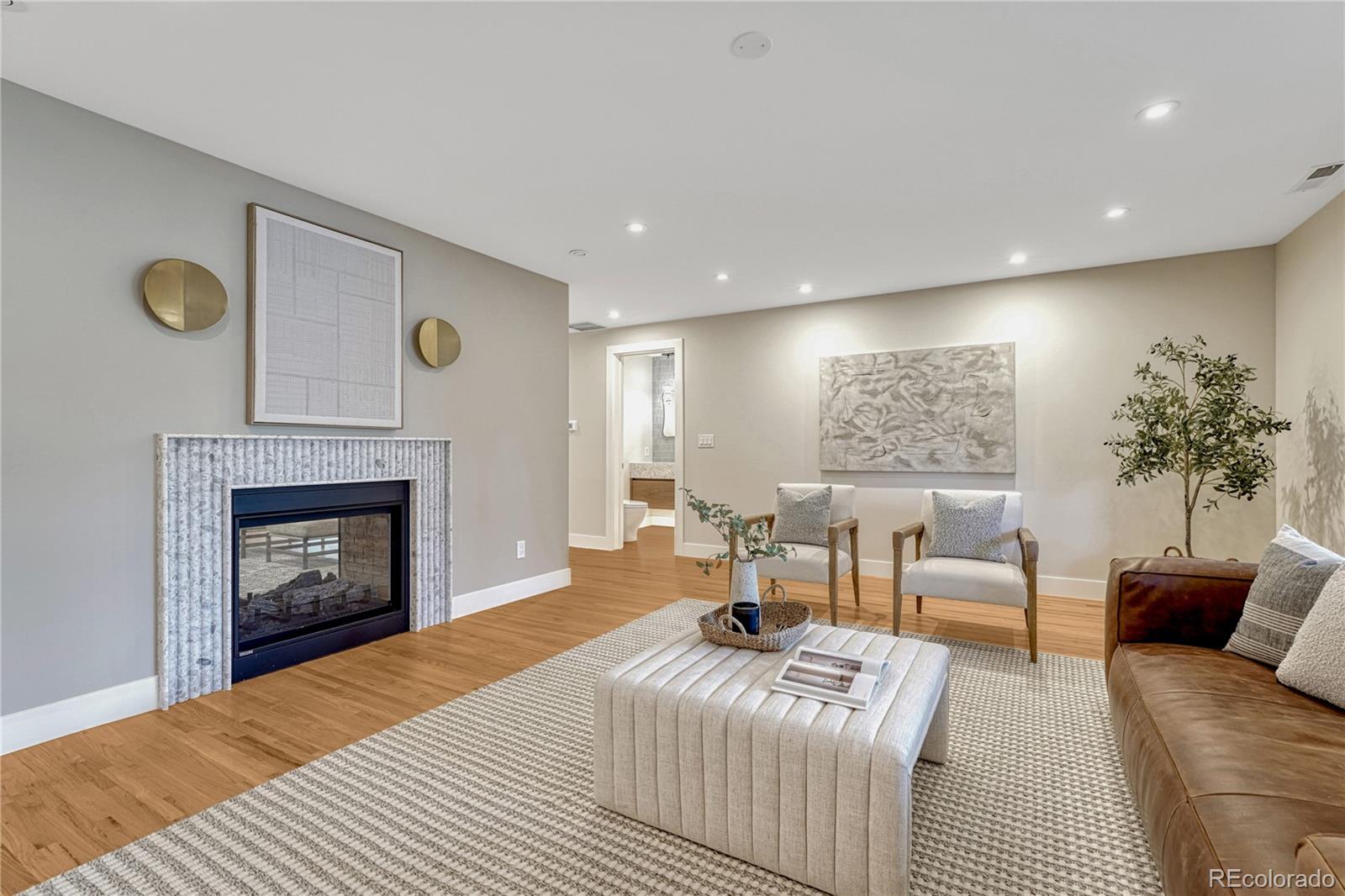 3080 E Flora Place