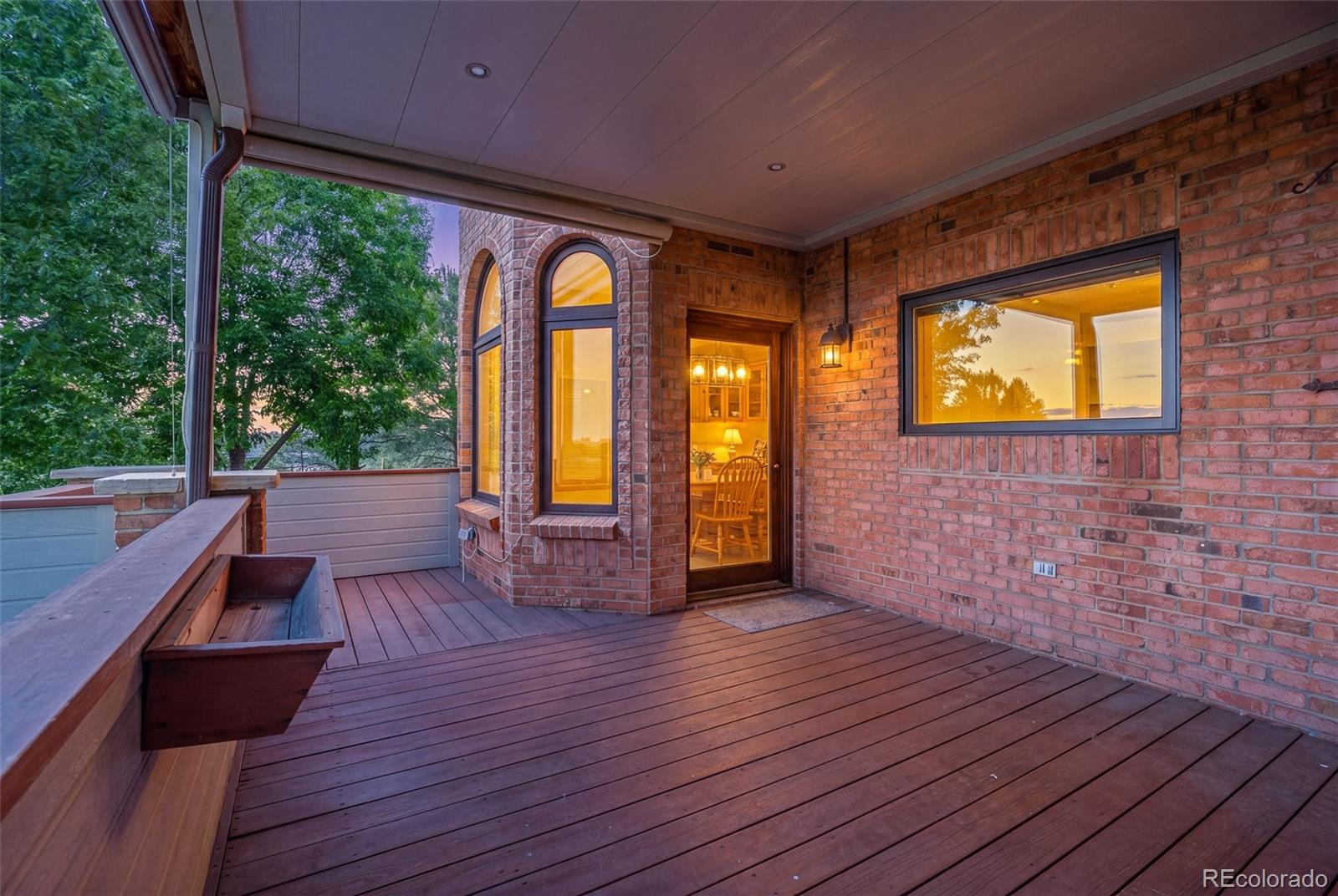 5588 Ponderosa Drive