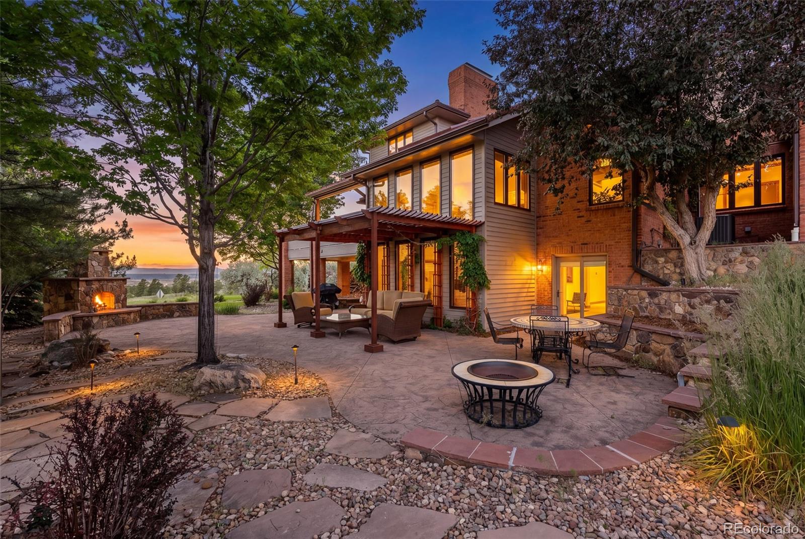 5588 Ponderosa Drive