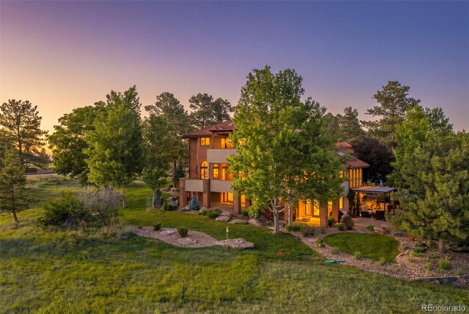 5588 Ponderosa Drive