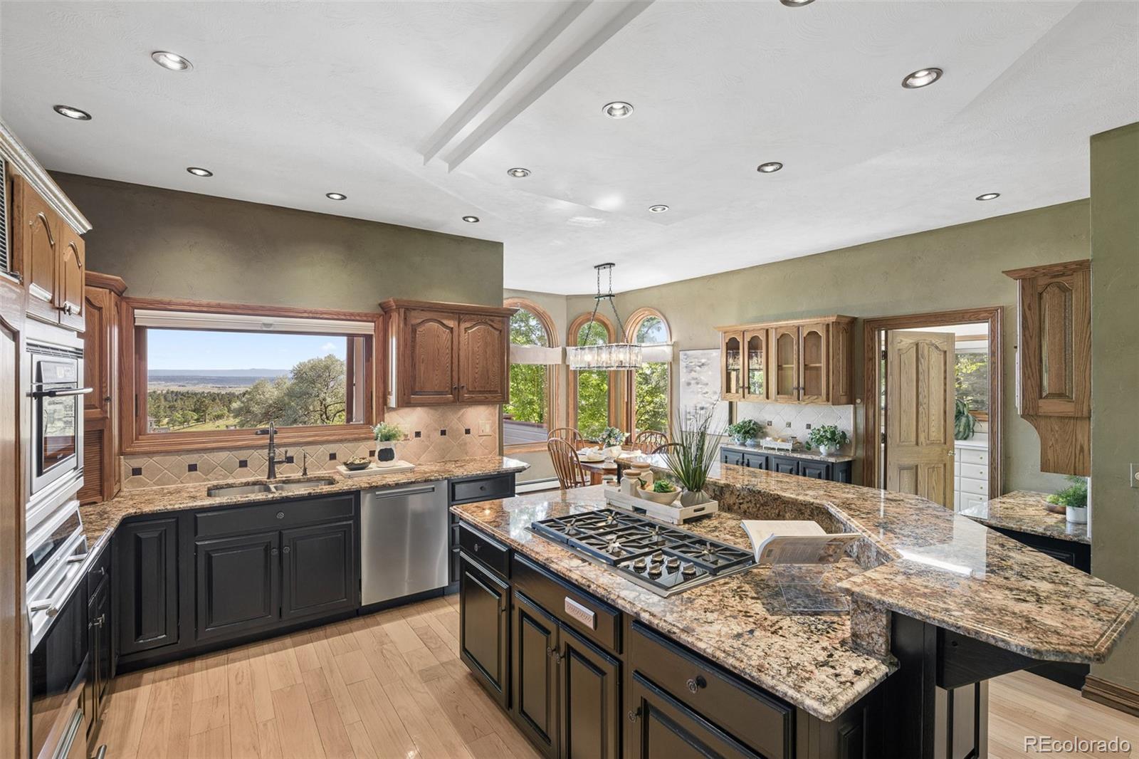 5588 Ponderosa Drive