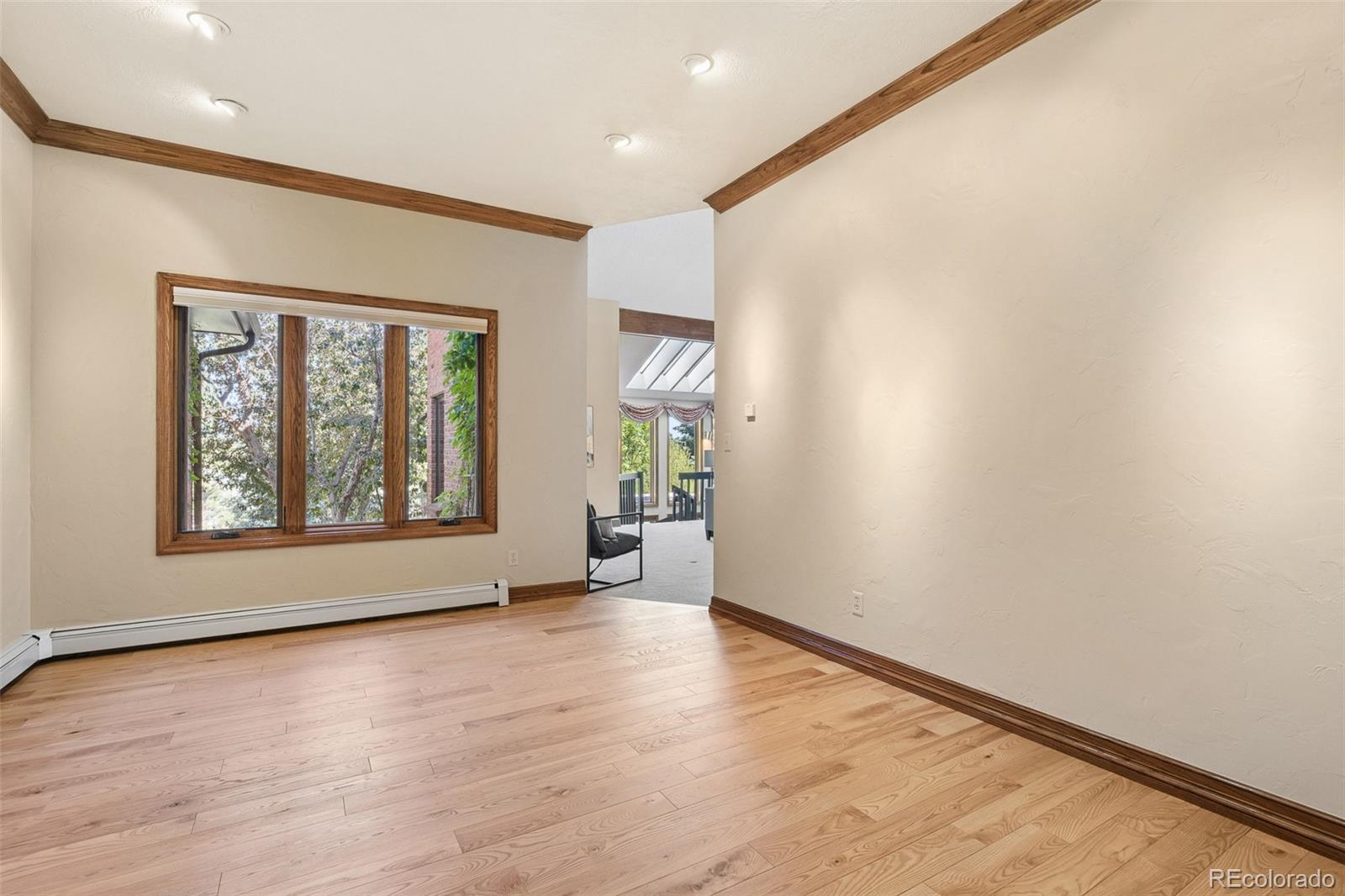 5588 Ponderosa Drive