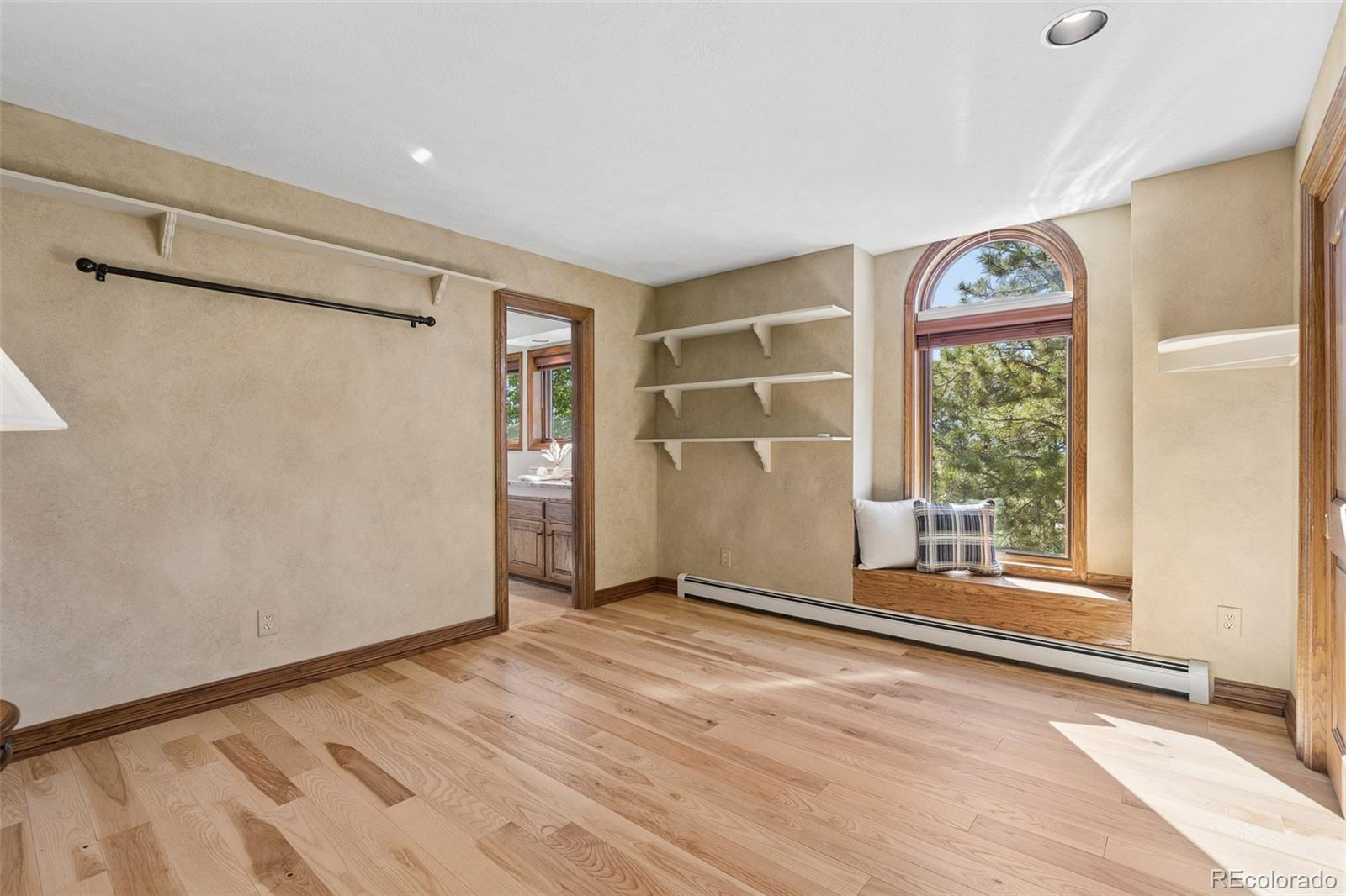 5588 Ponderosa Drive