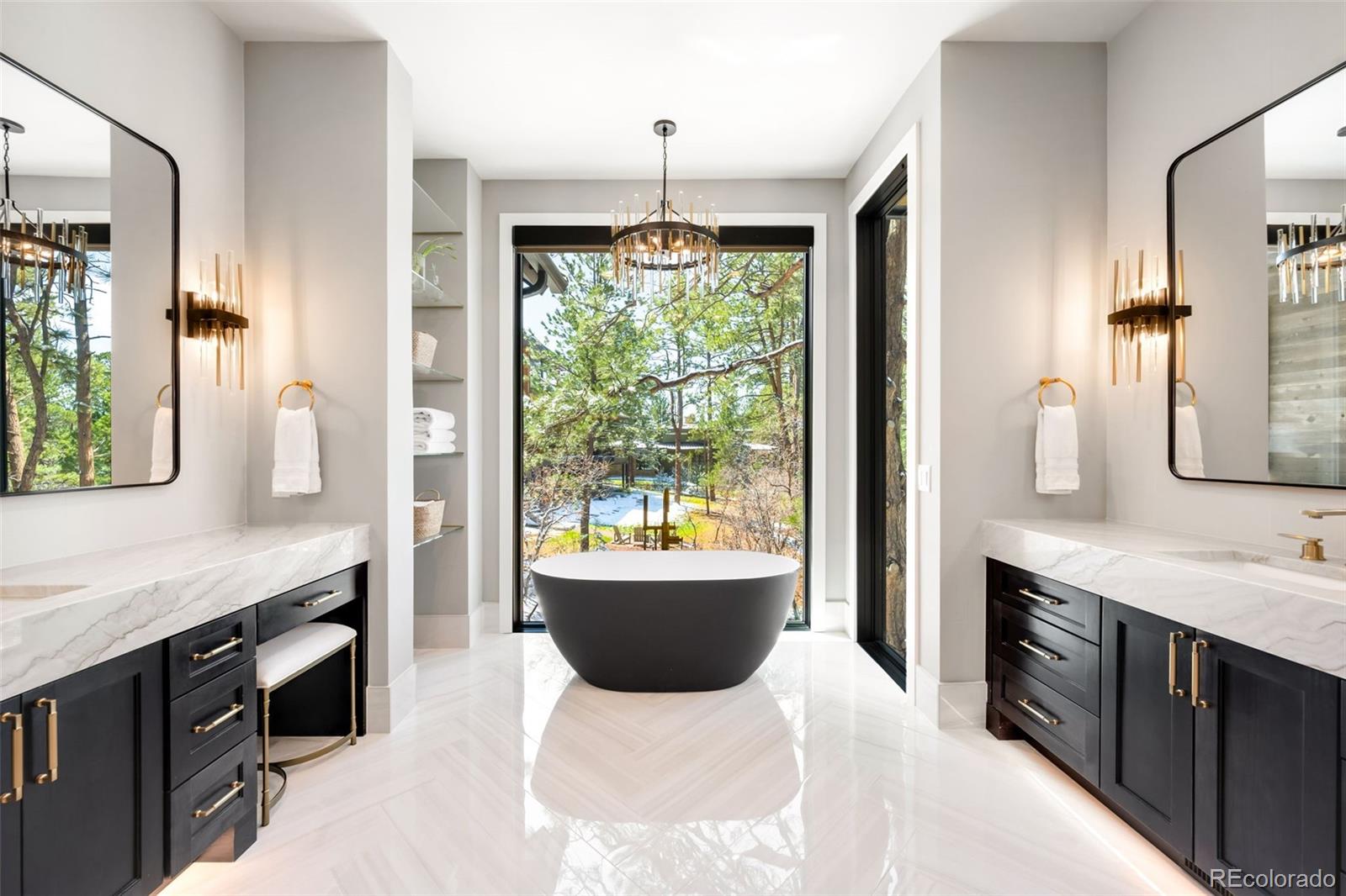 1151 Country Club Parkway