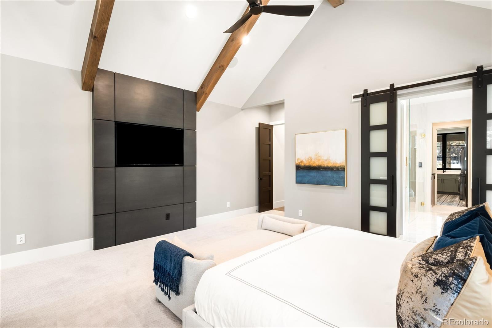 1151 Country Club Parkway