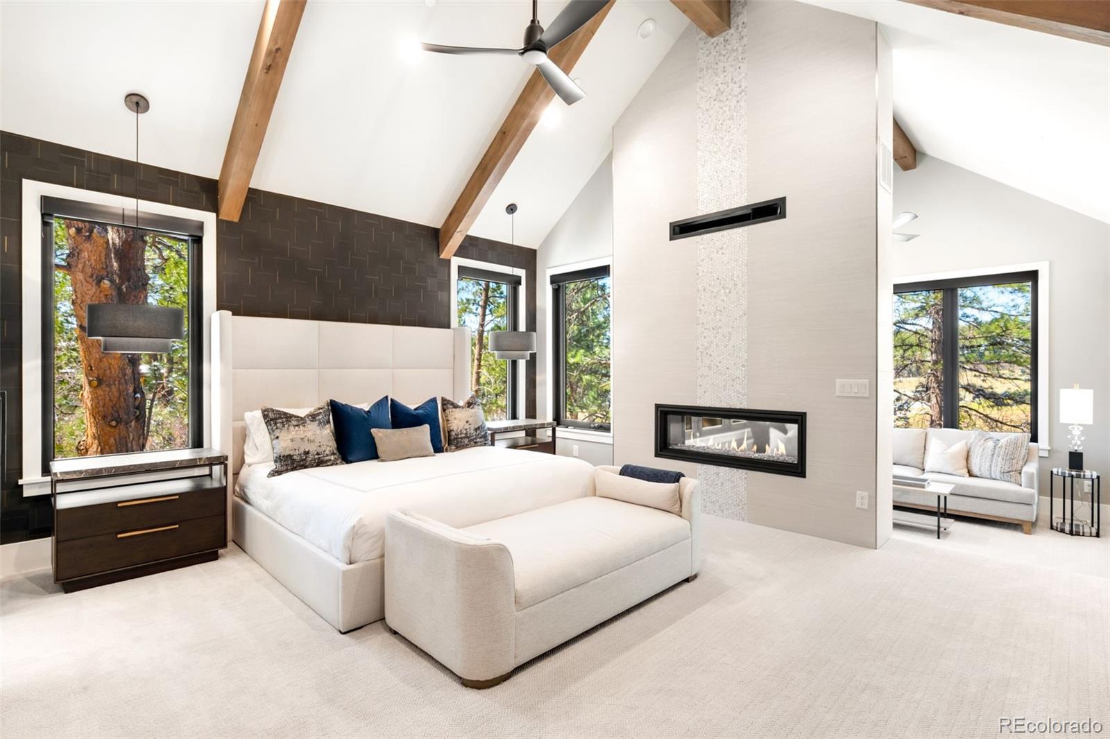 1151 Country Club Parkway