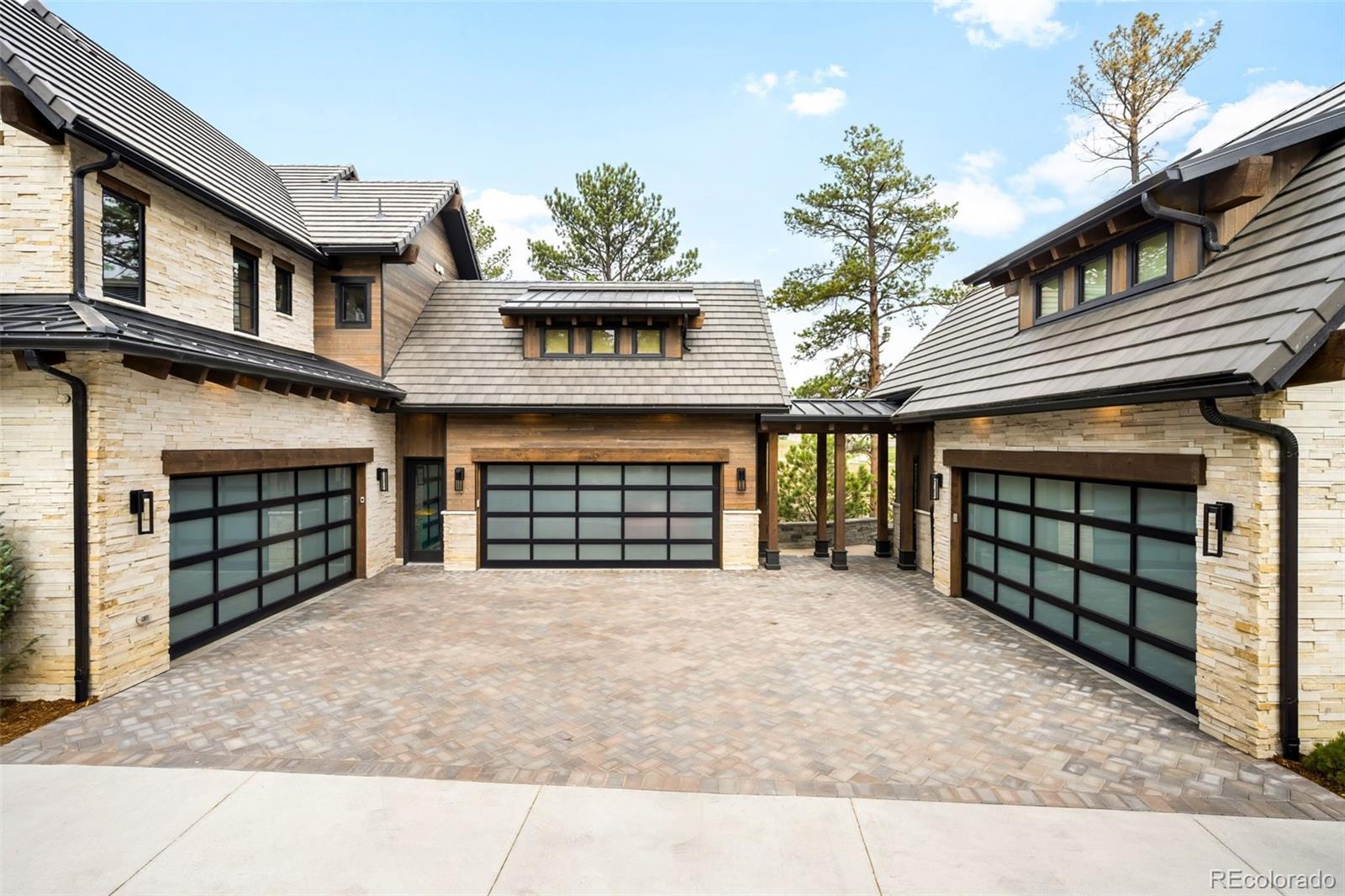 1151 Country Club Parkway