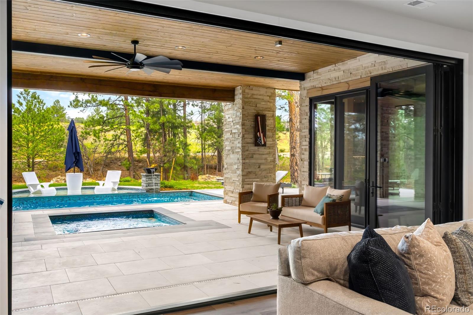 1151 Country Club Parkway