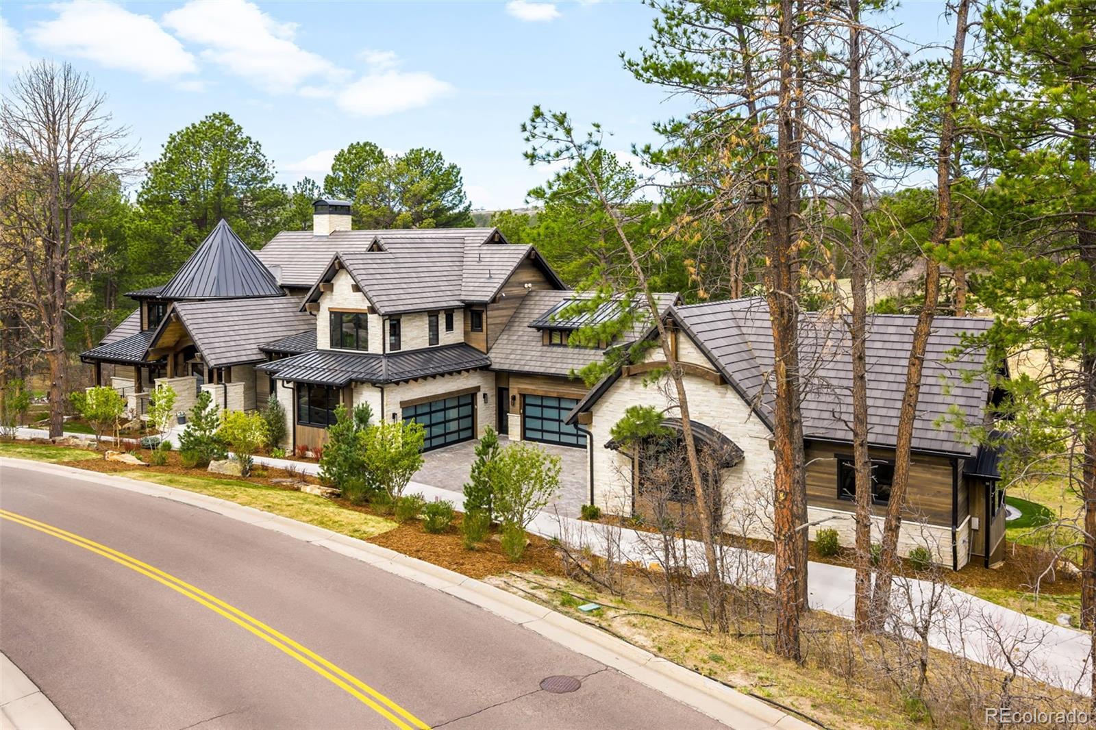 1151 Country Club Parkway