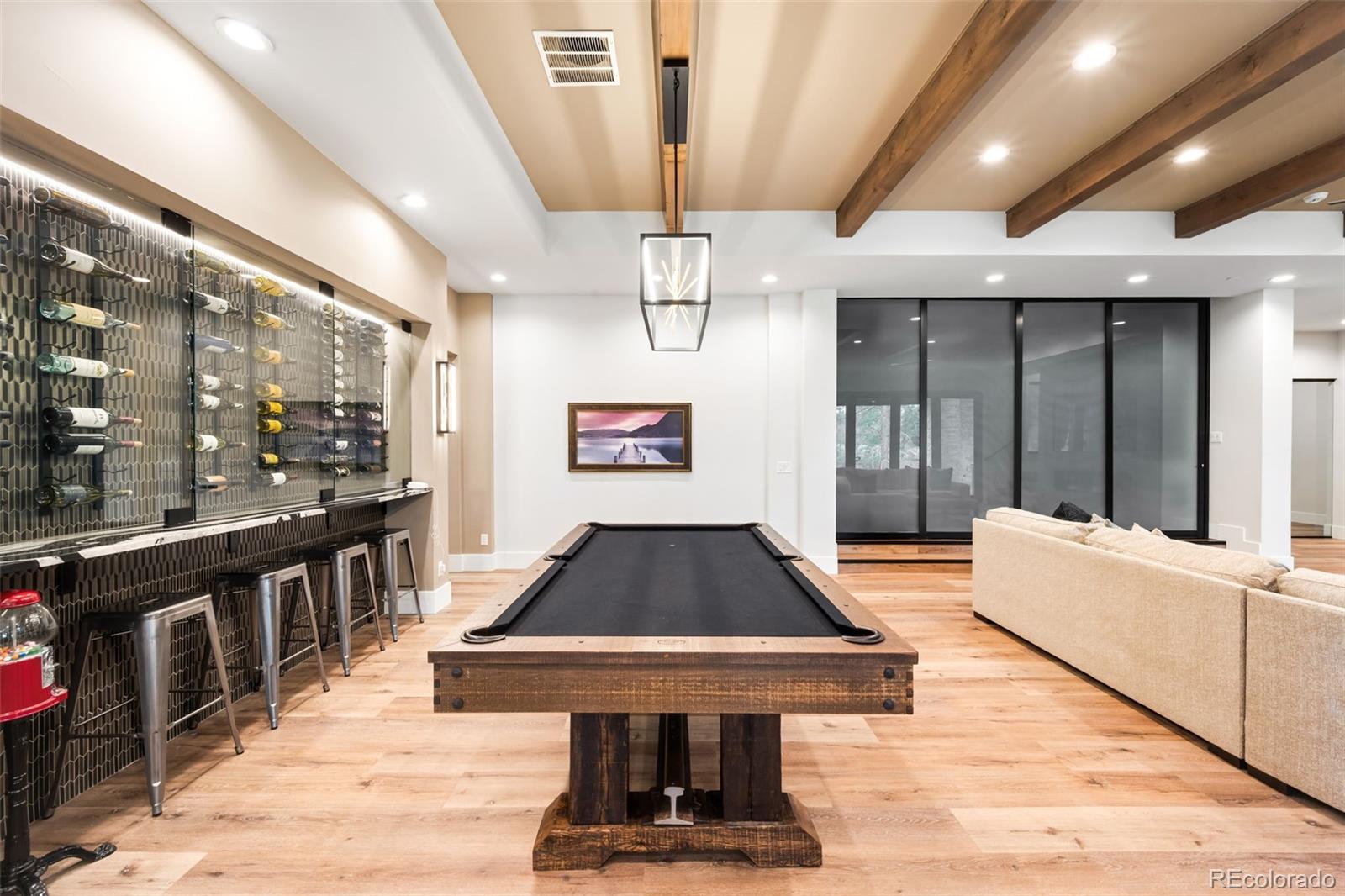 1151 Country Club Parkway