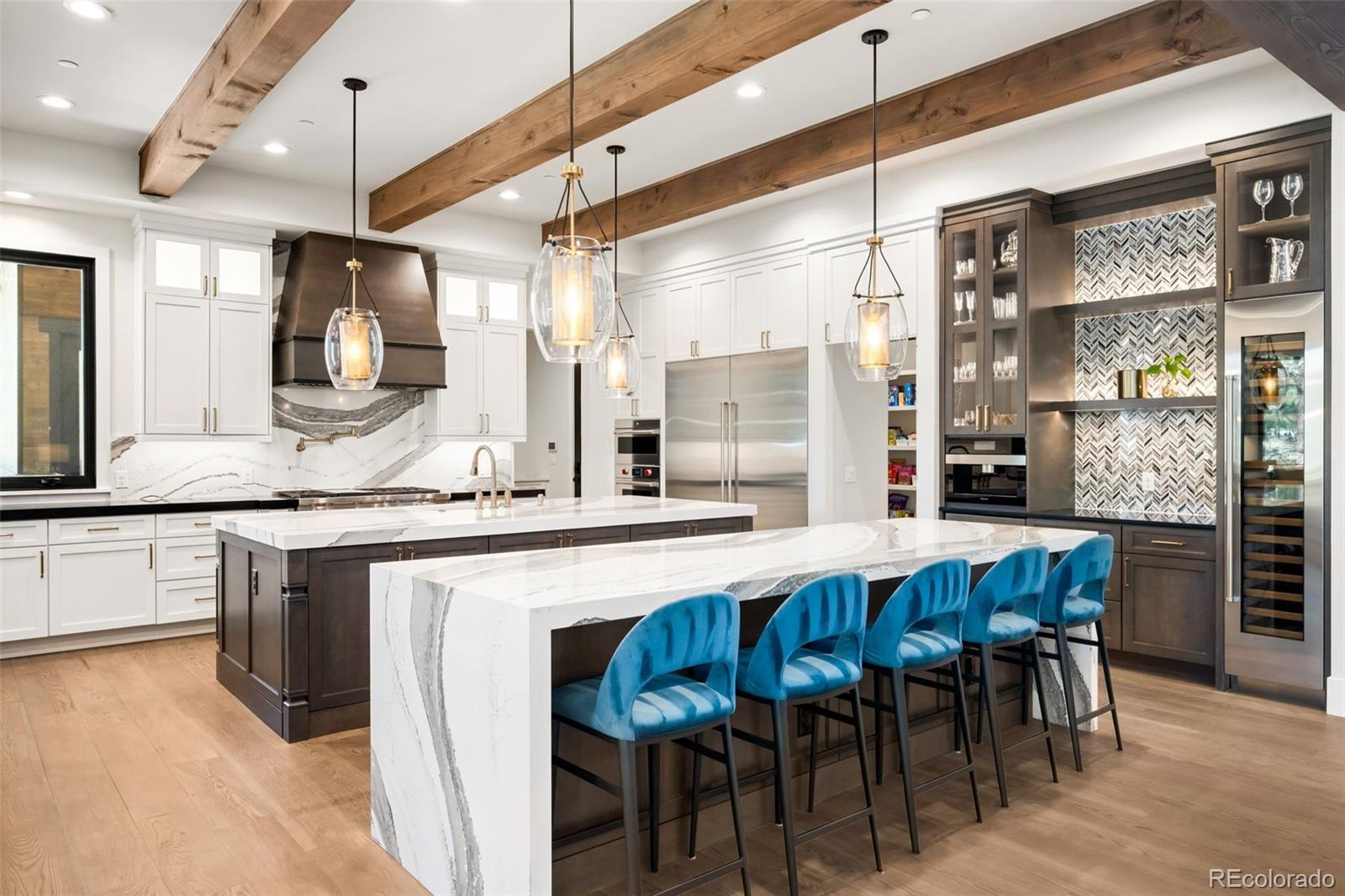 1151 Country Club Parkway