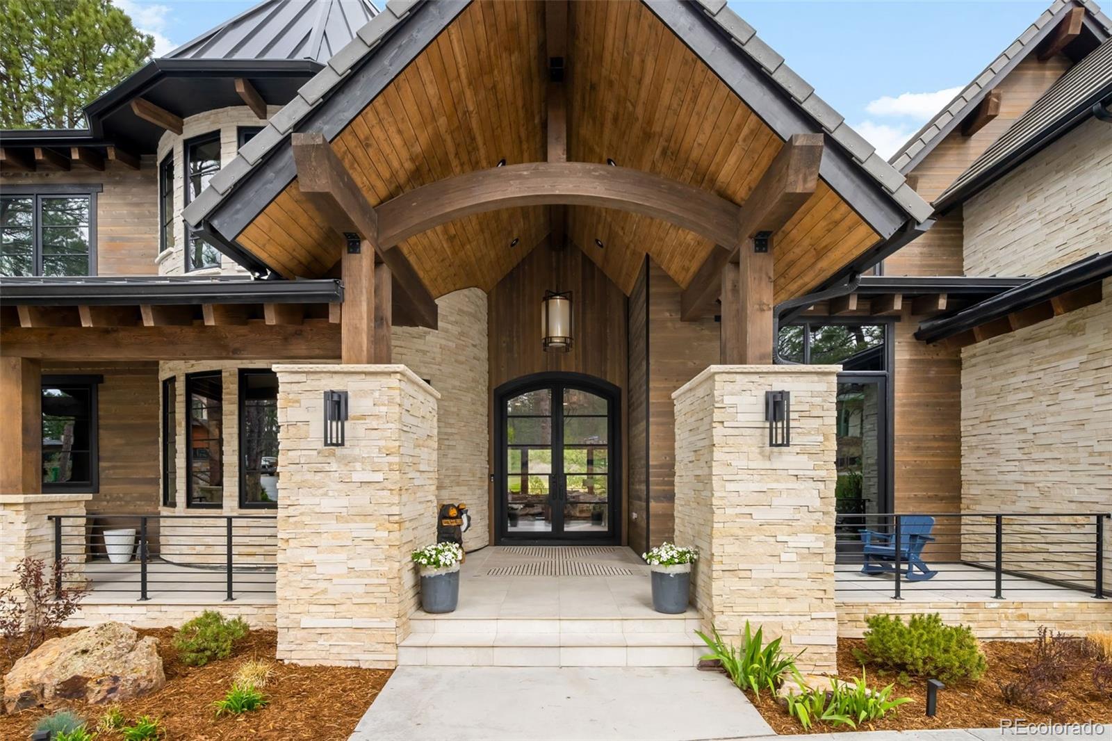 1151 Country Club Parkway