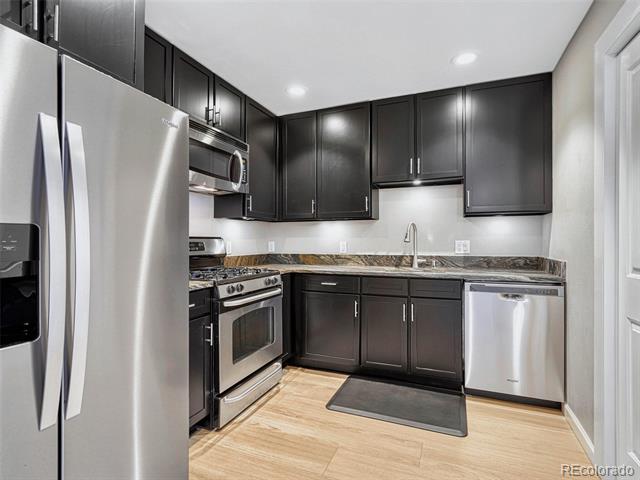 1975 N Grant Street Unit: 604