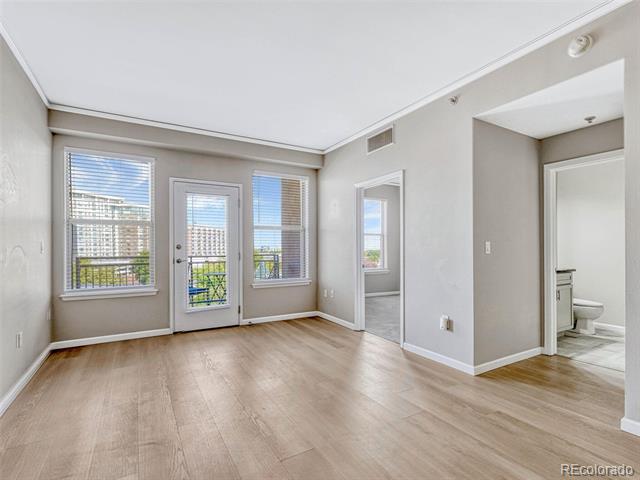 1975 N Grant Street Unit: 604