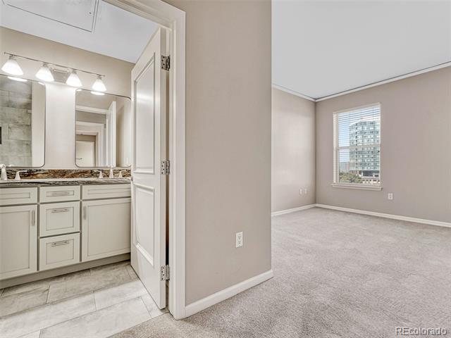1975 N Grant Street Unit: 604