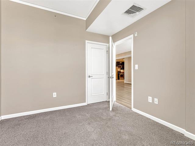 1975 N Grant Street Unit: 604