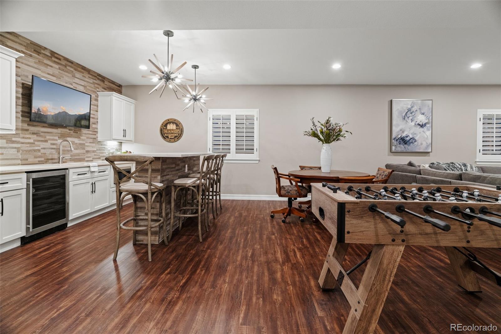9797 Sunset Hill Circle