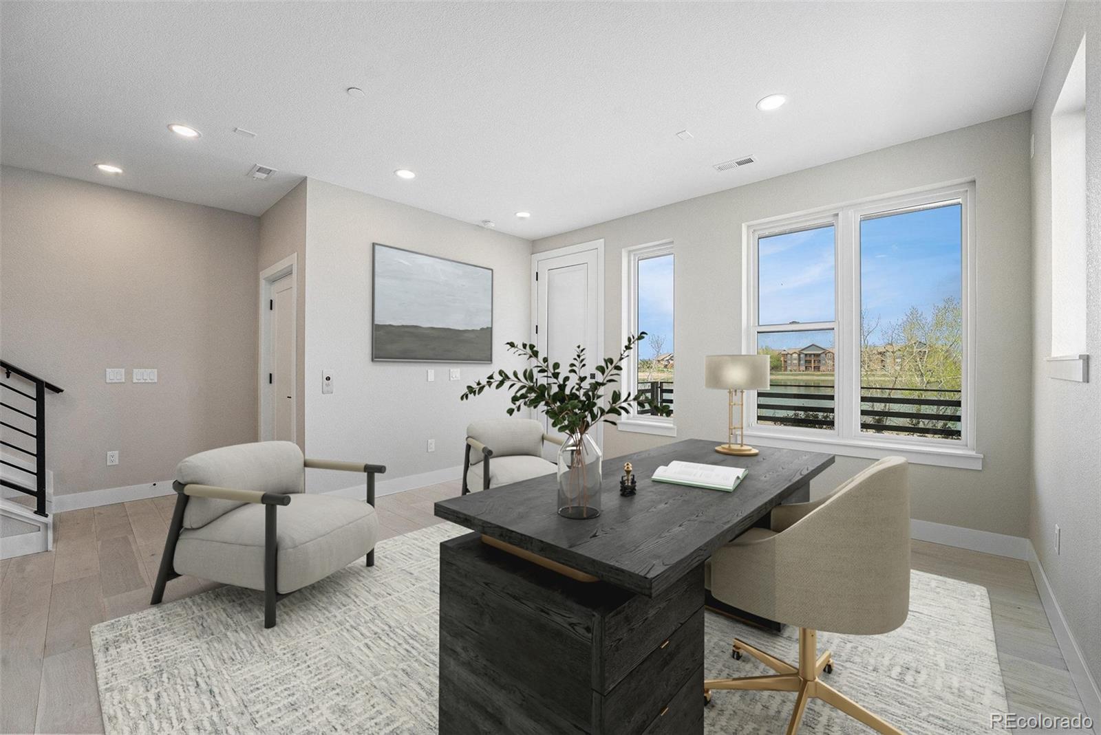 2329 Lakeshore Lane Unit: 14