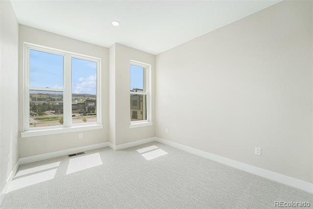 2329 Lakeshore Lane Unit: 14