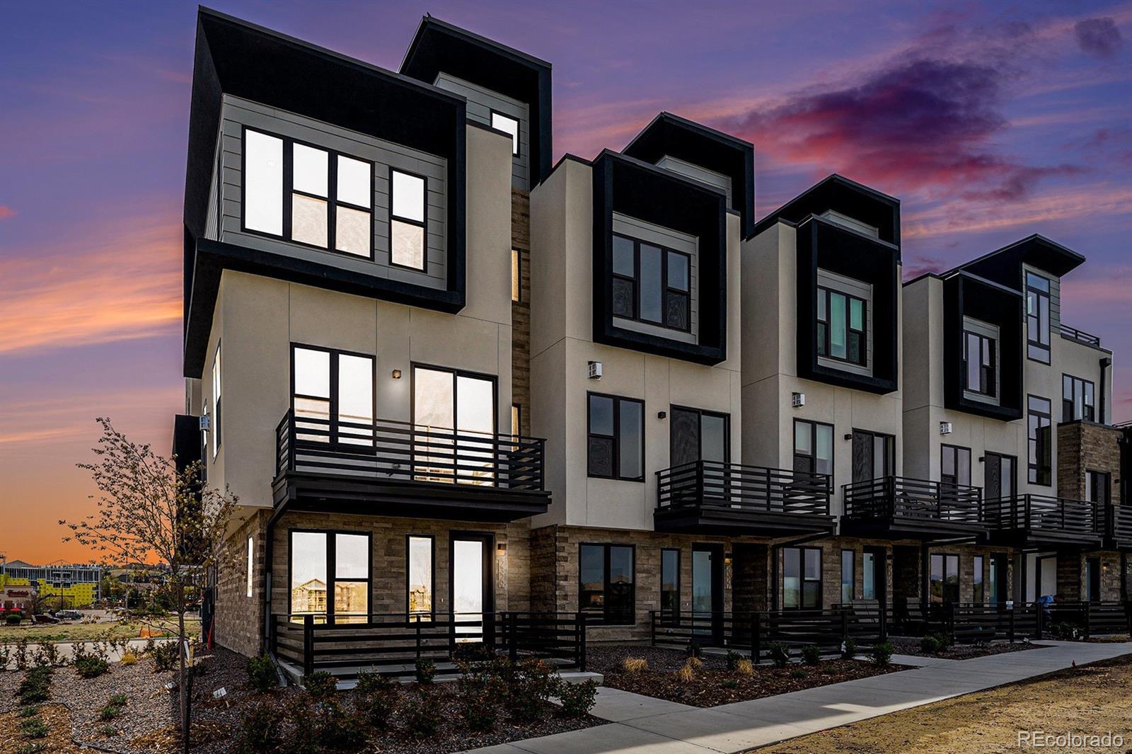 2329 Lakeshore Lane Unit: 14