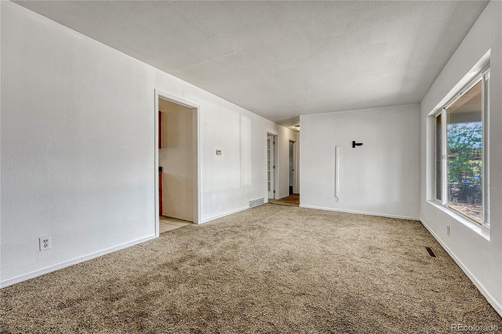 145 Leta Drive