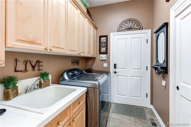 21931 E Ridge Trail Circle
