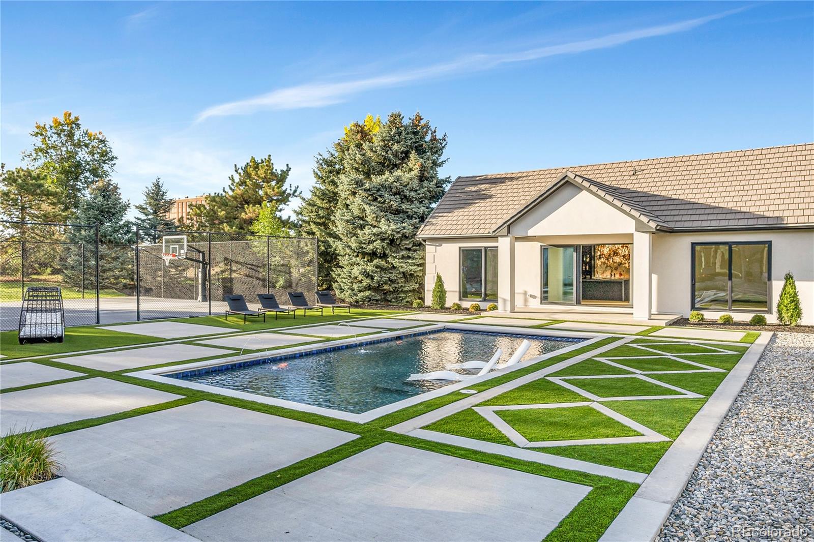 49 Sunset Drive