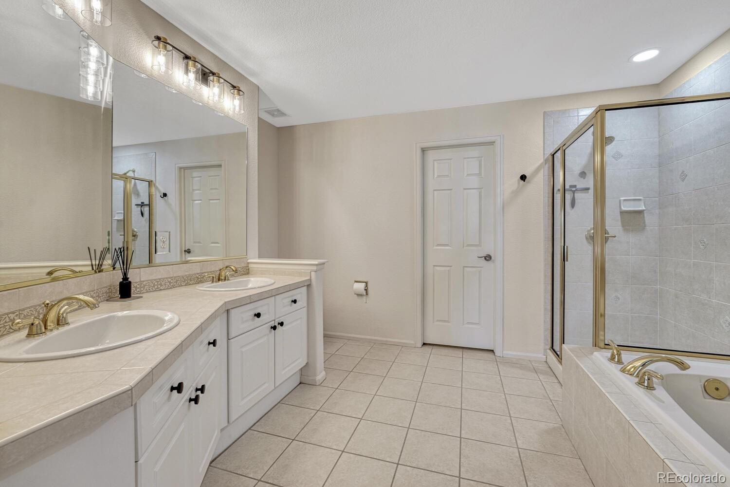 9445 Southern Hills Circle